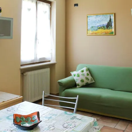 Ferienwohnung 100s *